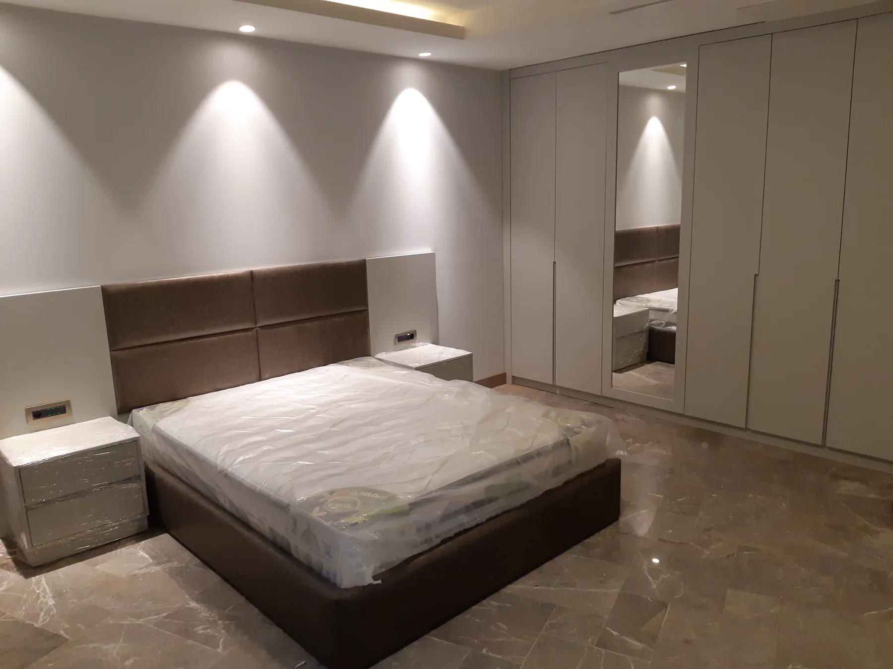 Bespoke Bedroom & Wardrobe